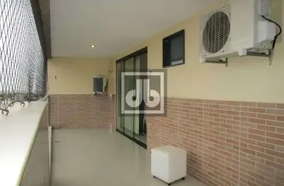 - apartamento - 2 varandas, sala dois quantos, armários planejados, copa cozinha e dependência, 1 vaga escriturada -   jbm221594
