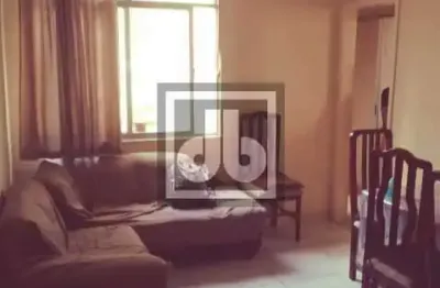 Lins de vasconcelos - apartamento tipo casa - quintal - sala - 2 quartos - vaga -