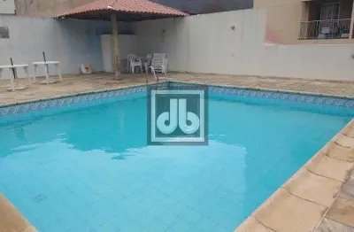 Méier - varanda -sala - 2 quartos - vaga na escritura - piscina - infraestrutura