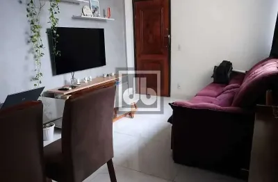 Apartamento com 2 quartos à venda na rua mário carpenter, pilares, rio de janeiro, 55 m2 por r$ 250.000