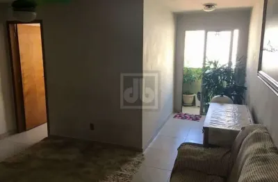 Centro de cascadura - rua brasilina - varanda  - sala - 3 quartos (1 suíte) - vaga de garagem - condomínio barato - jbm305774