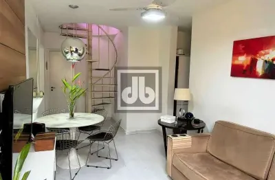 Méier - cobertura - 3 quartos - condomínio plaza mayor  76 m² de área construída - 144 m² de área total - ótima localização - infraestrutura e lazer - agende sua visita!