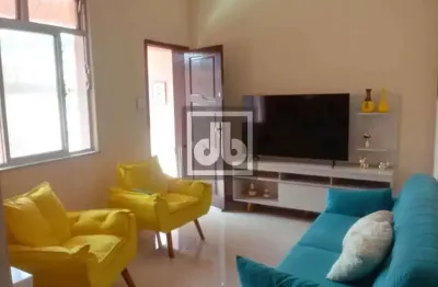 Maria da graça -  ótima localização - casa a venda - varanda - quintal - churrasqueira - sala - 3 quartos sendo 1 suíte -  vaga para 3 carros