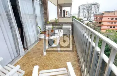 Apartamento a venda em Méier - Rua Barão de São Borja - 3 quartos - 3 vagas - dependência de empregada completa