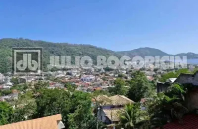 Casa em condomínio fechado com 4 quartos à venda na Rua Clara Nunes, São Francisco, Niterói