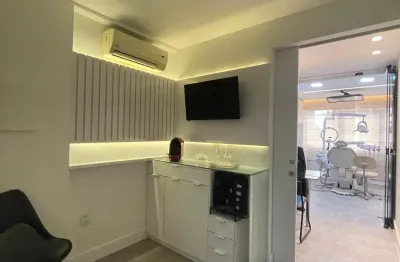 Ponto comercial com 1 sala para alugar na Rua Abelardo da Silva Guimarães Barreto, Altiplano Cabo Branco, João Pessoa