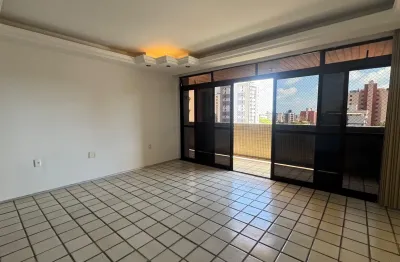 Apartamento com 3 quartos para alugar na Avenida Monteiro da Franca, Manaíra, João Pessoa