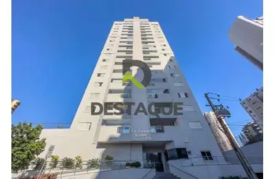 Apartamento com 3 quartos para alugar no Centro, Cascavel 