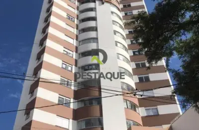 Apartamento com 3 dormitorios ed. delucci - centro cascavel