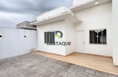 Casa com 3 quartos para alugar no Santa Cruz, Cascavel 