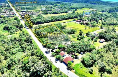 Área residencial/comercial em da reta, são francisco do sul/sc