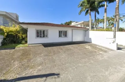 Casa para venda em joinville, costa e silva, 3 dormitórios, 2 banheiros, 2 vagas