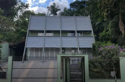 Casa para venda em joinville, américa, 3 dormitórios, 1 suíte, 4 banheiros, 3 vagas