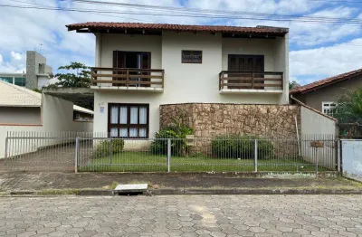 Casa para venda em são francisco do sul, itaguaçu, 3 dormitórios, 1 suíte, 2 banheiros, 3 vagas