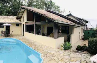 Casa para venda em joinville, saguaçu, 5 dormitórios, 1 suíte, 4 banheiros, 2 vagas