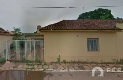 Terreno à venda na Rua Rodolfo Taváres, Centro, Guapó
