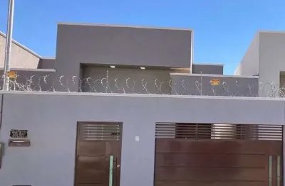 Casa com 3 quartos à venda na Rua Felipe Camarão, Jardim Luz, Aparecida de Goiânia
