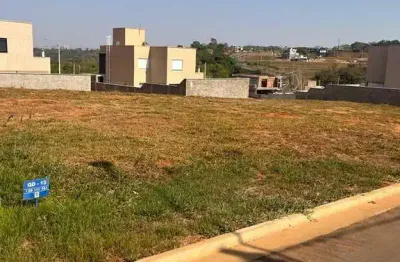 Terreno à venda na Rua Amarílis, Jardins Capri, Senador Canedo