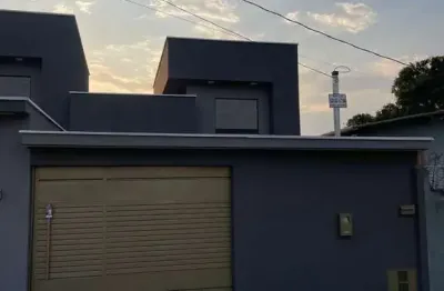 Casa com 3 quartos à venda na Rua L 25, Papillon Park - Complemento, Aparecida de Goiânia