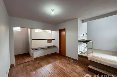 Casa com 1 quarto para alugar na Rua C66, Setor Sudoeste, Goiânia