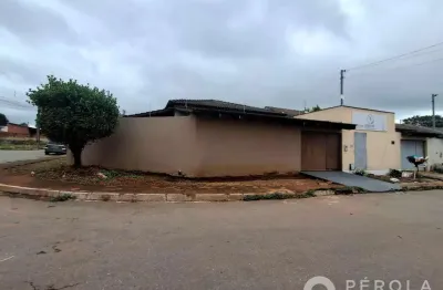 Casa Residencial Rua C 32 Qd.06 Lt.18 Residencial Center Ville .Goiânia GO