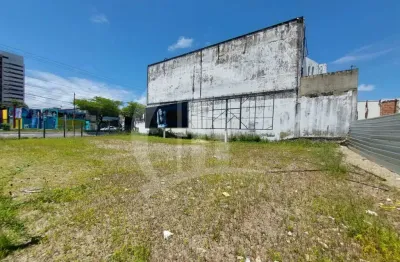 Terreno em excelente localização com espaço amplo na av. francisco porto.