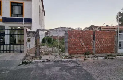 Terreno comercial à venda no Farolândia, Aracaju 