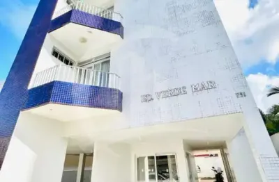 Apartamento à venda no edifício verde mar no salgado filho, muito ventilado. aracaju/se.