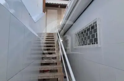 Casa residencial no pavimento superior mobiliada para locação no bairro grageru