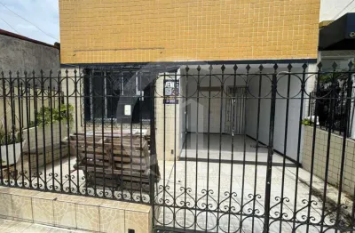 Casa à venda no avenida hermes fontes, bairro suissa
