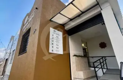 Sala comercial com móveis modulados disponível para locação bairro são josé