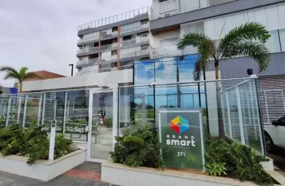 Apartamento à venda no condomínio grand smart coroa do meio, frente para o mar