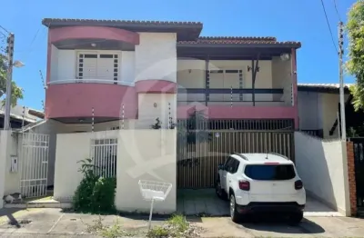 Casa à venda no bairro farolândia  ampla, confortável e versáti