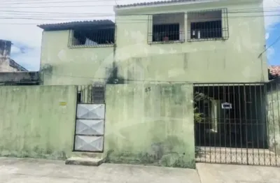 Oportunidade única no farolândia: seu novo lar com posição leste!