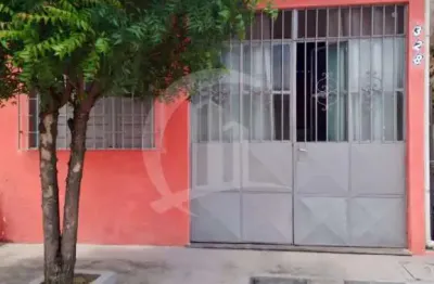 Oportunidade única no jardim centenário! sua casa nova espera por você!