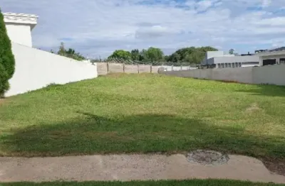 Terreno à venda na Avenida Maceió, 1277, Jardim Ipê, Foz do Iguaçu