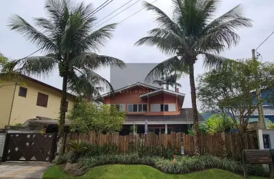 Casa em condomínio à venda em Ubatuba-SP, Pedra Verde: 5 quartos, 4 suítes, 3 salas, 6 banheiros, 4 vagas, 282m².