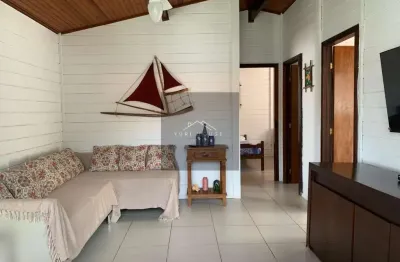 Impecável casa à venda em ubatuba-sp, bairro toninhas: 2 quartos, 1 sala, 1 banheiro, 2 vagas, 108m². venha conferir!