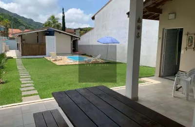 Impecável casa à venda em ubatuba-sp, bairro toninhas: 2 quartos, 1 sala, 1 banheiro, 2 vagas, 108m². venha conferir!