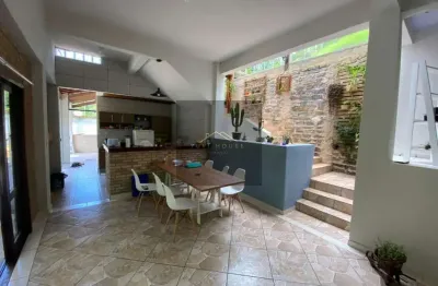 Casa à venda em ubatuba-sp, bairro horto: 2 quartos, 1 sala, 2 banheiros, 2 vagas, 380m²!