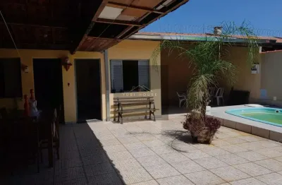 Casa à venda em taubaté-sp, jardim gurilândia: 3 quartos, 1 suíte, 2 salas, 3 banheiros, 4 vagas, 100m²!