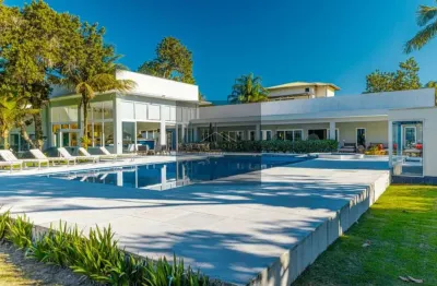 Casa de luxo em condomínio no bairro tenorio, ubatuba-sp: 7 quartos, 7 suítes, 3 salas, 8 banheiros, 980m² de área. venha conferir!