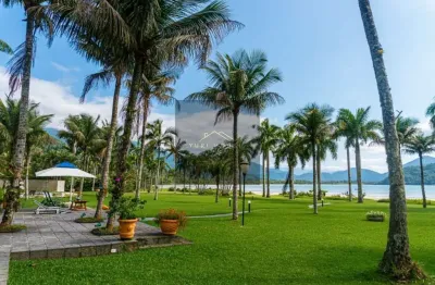 Casa em frente mar condomínio à venda em ubatuba-sp, praia dura: 7 quartos, 6 suítes, 2 salas, 8 banheiros, 8 vagas, 618m².