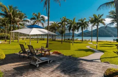 Casa em frente mar condomínio à venda em ubatuba-sp, praia dura: 7 quartos, 6 suítes, 2 salas, 8 banheiros, 8 vagas, 618m².