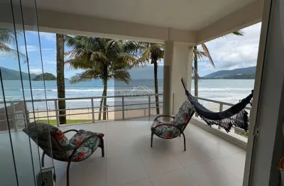 Casa triplex em condomínio na praia do sape - ubatuba-sp: 4 quartos, 4 suítes, 4 salas, 6 banheiros, 8 vagas de garagem, 324,66m².