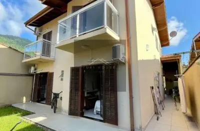 Casa à venda em ubatuba-sp, bairro toninhas, 205,33m² - oportunidade única!
