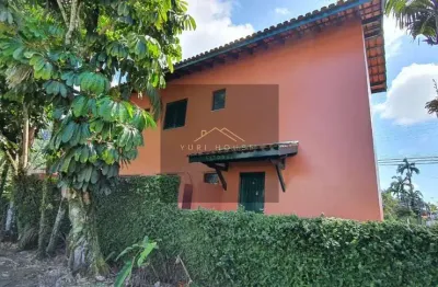 Casa comercial à venda em ubatuba-sp, bairro lázaro! 6 quartos, 3 salas, 5 banheiros, 5 vagas de garagem!