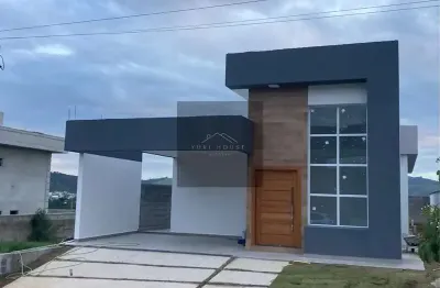 Residência em condomínio exclusivo: 3 quartos, 1 suíte, 2 salas, 3 banheiros, 4 vagas de garagem na cidade de taubaté-sp.