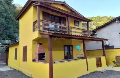 Casa à venda em são sebastião-sp: 3 quartos, 1 suíte, 2 banheiros, 3 vagas de garagem, 120m² na praia de camburi!