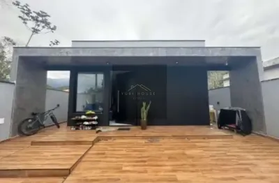 Casa em condomínio à venda em caraguatatuba-sp, bairro massaguaçu: 2 quartos, 2 salas, 3 banheiros, 2 vagas de garagem, 120m²